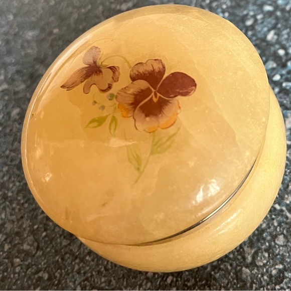 VINTAGE ITALIAN ALABASTER FLOWER TRINKET JEWELRY BOX from 1960s Nordstrom - Picture 9 of 10